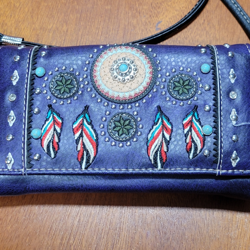 Ladies cross over purse - Picture 7 of 9
